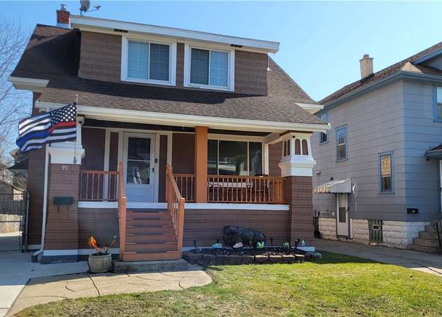 Property at 95 Armin Pl, Buffalo, NY 14210, 3 beds, 1.5 baths