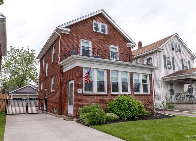 Property at 25 Kenton Rd, Tonawanda-town, NY 14217, 3 beds, 1 bath