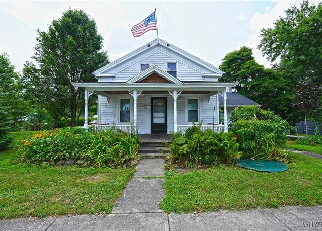 Property at 120 N Main St N, Holland, NY 14080, 3 beds, 1 bath