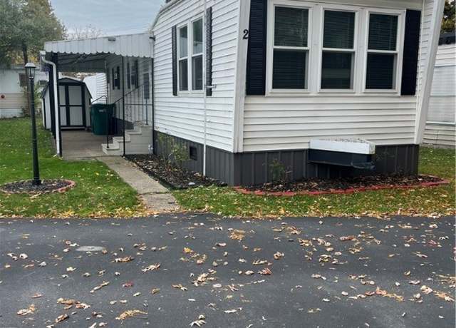 Property at 9160 Sheridan Dr #2, Clarence, NY 14031, 1 bed, 1 bath