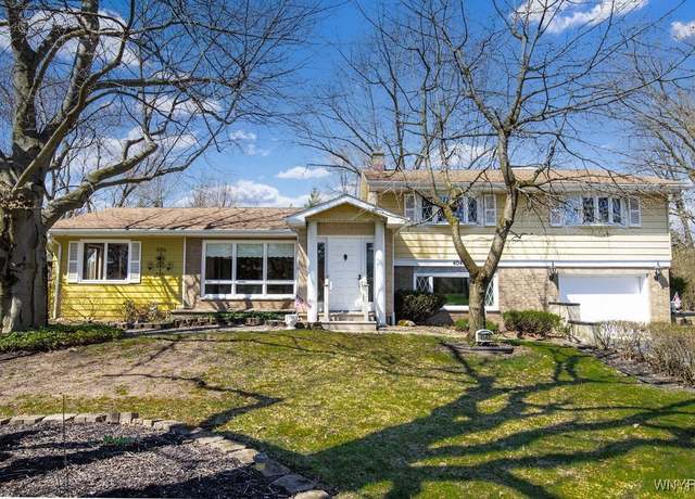 Property at 4040 Elma Rd, Clarence, NY 14221, 4 beds, 2.5 baths