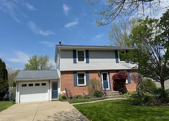 Property at 30 Joanie Ln, Amherst, NY 14228, 4 beds, 1.5 baths