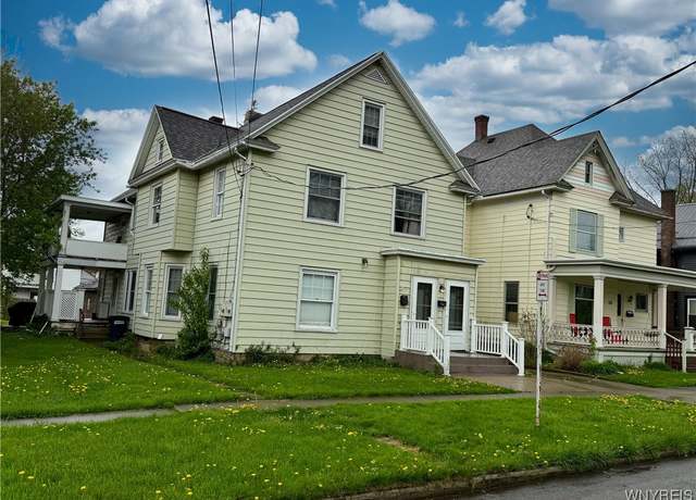 Property at 135 N 6th St, Olean-city, NY 14760, 6 beds, 2 baths