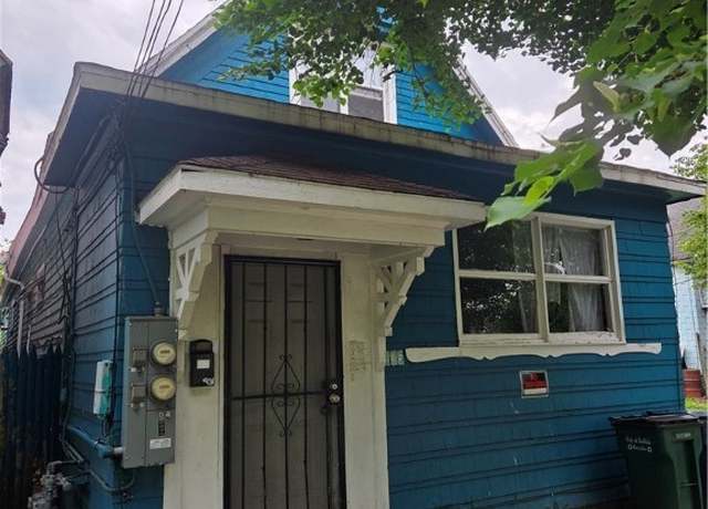Property at 135 Strauss St, Buffalo, NY 14212, 5 beds, 2 baths