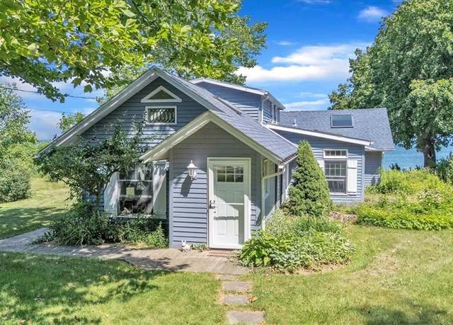 Property at 3123 W Lake Rd, Wilson, NY 14172, 3 beds, 1.5 baths