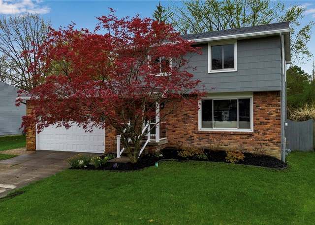 Property at 3971 Autumnway Ln, Hamburg, NY 14075, 3 beds, 1.5 baths