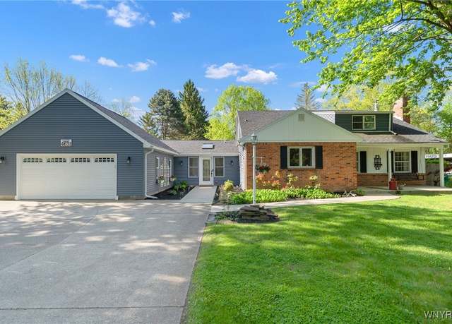 Property at 4631 W Overlook Dr, Clarence, NY 14221, 4 beds, 3 baths