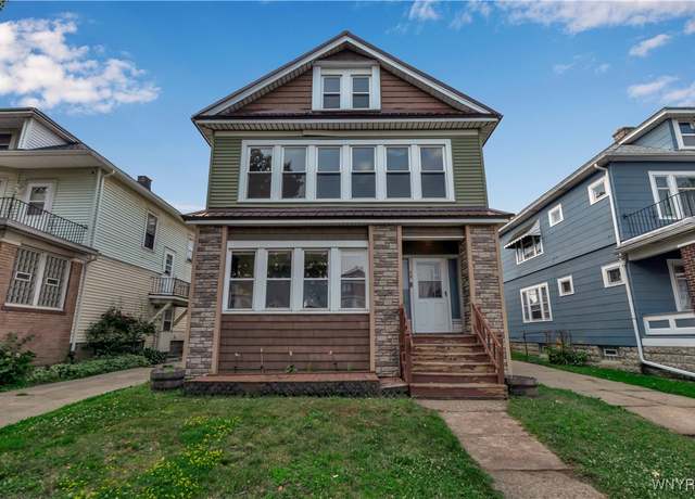 Property at 48 Harding Rd, Buffalo, NY 14220, 6 beds, 2 baths