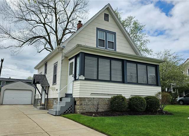 Property at 131 Orchard Dr, Tonawanda-town, NY 14223, 2 beds, 1 bath