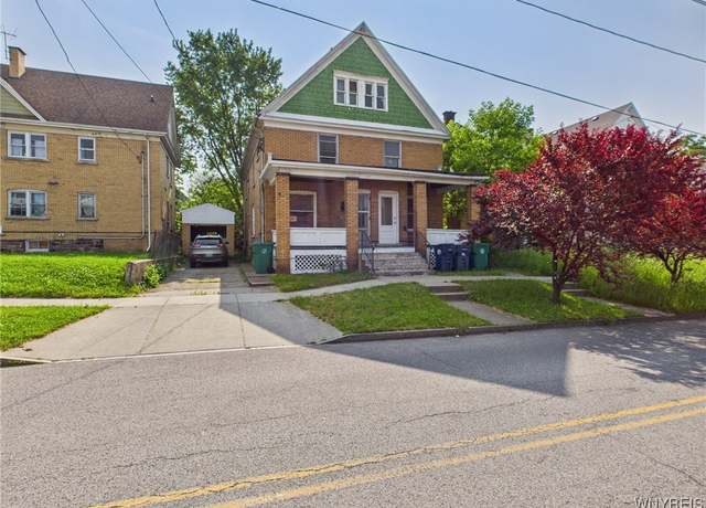 Property at 465 10th St, Niagara Falls, NY 14303, 6 beds, 2 baths
