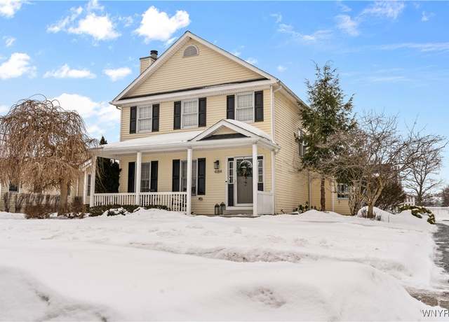 Property at 4184 Tisbury Ln, Hamburg, NY 14075, 3 beds, 2.5 baths