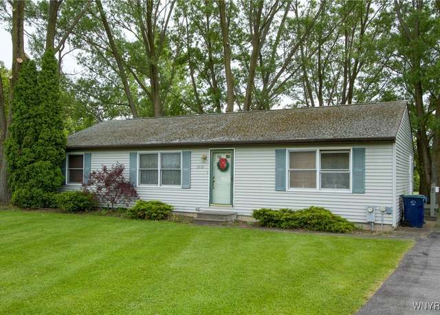 Property at 3230 Southway Dr, Cambria, NY 14132, 3 beds, 1.5 baths