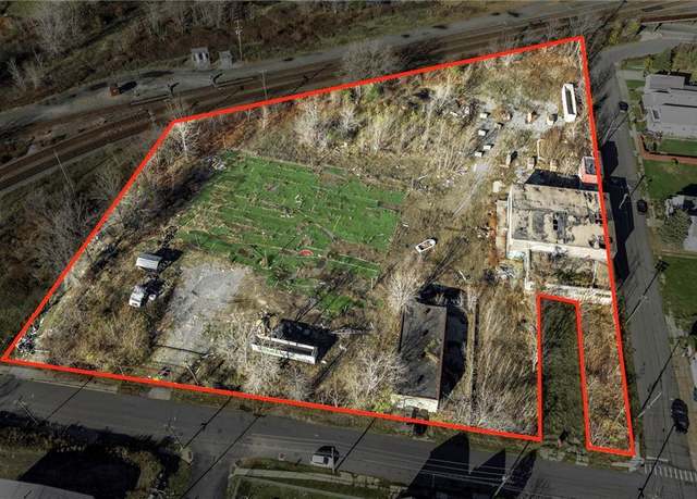 Property at 482 Howard St, Buffalo, NY 14206