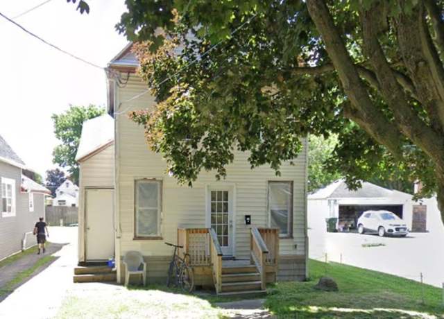 Property at 35 5th Ave, North Tonawanda, NY 14120, 4 beds, 2 baths