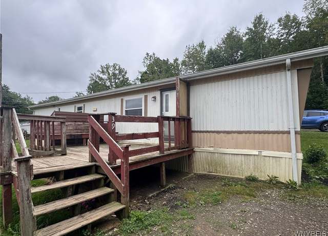 Property at 111 Warsaw Blvd #39, Gainesville, NY 14550, 2 beds, 1 bath