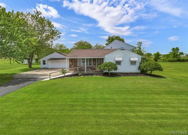 Property at 6634 Nash Rd, Wheatfield, NY 14120, 3 beds, 1 bath