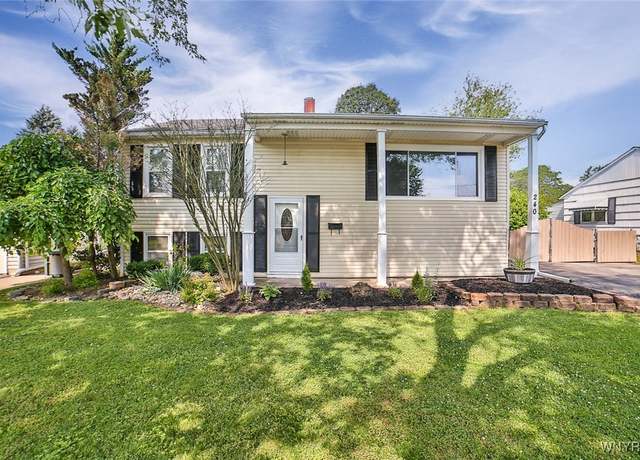 Property at 240 Belmont Ct E, North Tonawanda, NY 14120, 3 beds, 2 baths