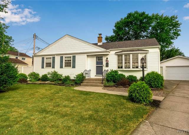 Property at 15 Brookville Ct, Tonawanda, NY 14150, 3 beds, 1.5 baths