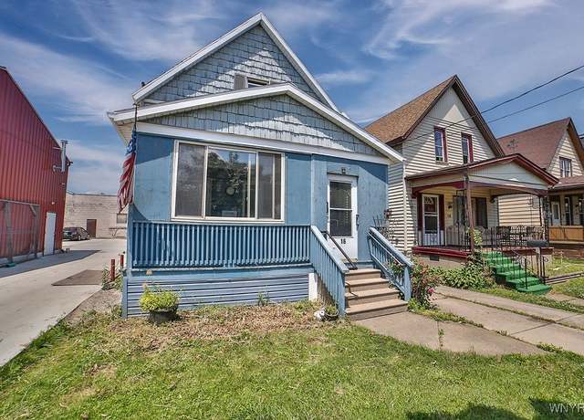 Property at 16 Regent St, Buffalo, NY 14206, 3 beds, 1 bath