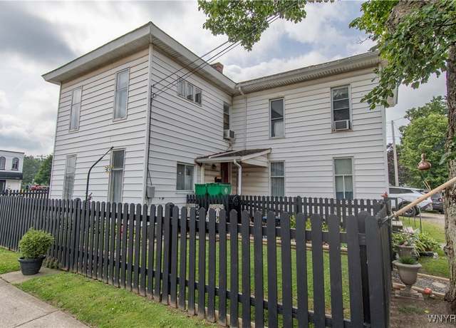 Property at 14 W Main St, Concord, NY 14141, 4 beds, 3 baths