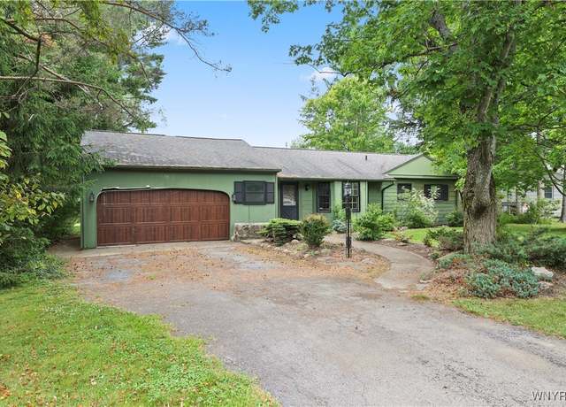 Property at 451 North Star Rd, Elma, NY 14052, 3 beds, 1 bath