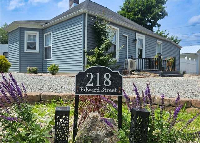 Property at 218 Edward St, North Tonawanda, NY 14120, 2 beds, 1 bath