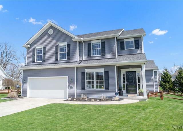 Property at 59 Briarwood Ln, Grand Island, NY 14072, 3 beds, 2.5 baths