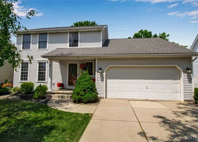 Property at 52 Newberry Ln, Lancaster, NY 14086, 3 beds, 2.5 baths