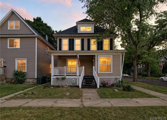 Property at 376 Tremont St, North Tonawanda, NY 14120, 4 beds, 1.5 baths