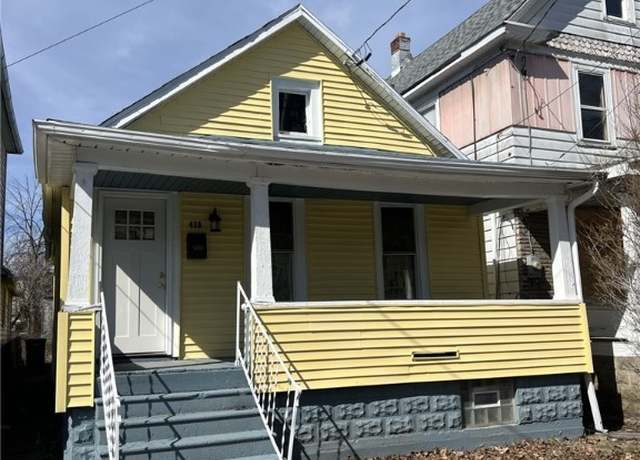 Property at 438 20th St, Niagara Falls, NY 14303, 3 beds, 1 bath
