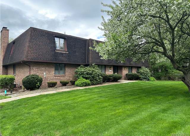 Property at 4421 Clark St Unit 1C, Hamburg, NY 14075, 3 beds, 2 baths
