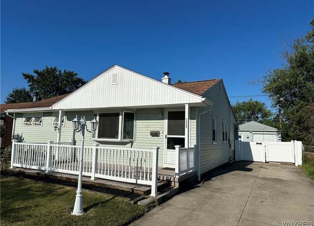 Property at 550 Montrose Ave, Tonawanda, NY 14223, 3 beds, 2 baths