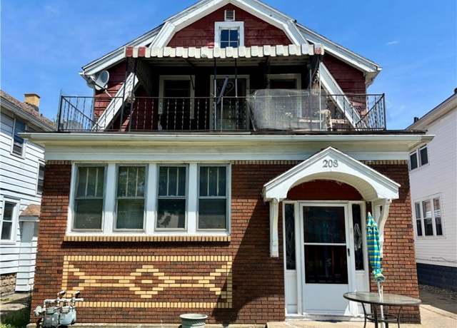 Property at 208 Davidson Ave, Buffalo, NY 14215, 5 beds, 2 baths