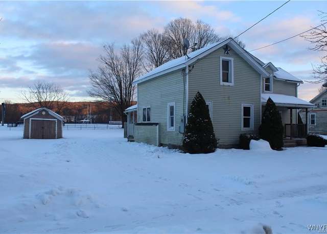 Property at 61 N Franklin St, New Albion, NY 14719, 3 beds, 2.5 baths