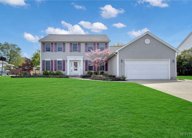 Property at 4179 Foxwood Ln, Clarence, NY 14221, 3 beds, 2.5 baths