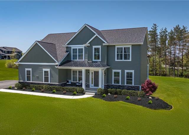 Property at 71 Woodthrush Trl, Orchard Park, NY 14127, 4 beds, 2.5 baths