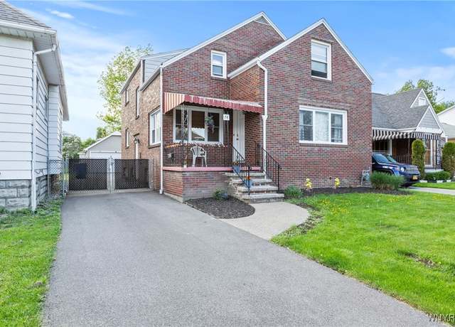 Property at 74 Columbia Pkwy, West Seneca, NY 14224, 3 beds, 1.5 baths