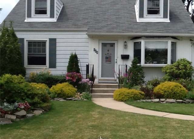 Property at 138 Deumant Ter, Tonawanda-town, NY 14223, 4 beds, 1 bath