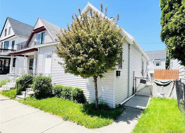 Property at 28 Boyd St, Buffalo, NY 14213, 5 beds, 2 baths