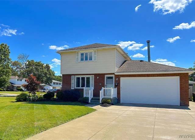 Property at 57 Lynn Lea St, Amherst, NY 14221, 3 beds, 1.5 baths