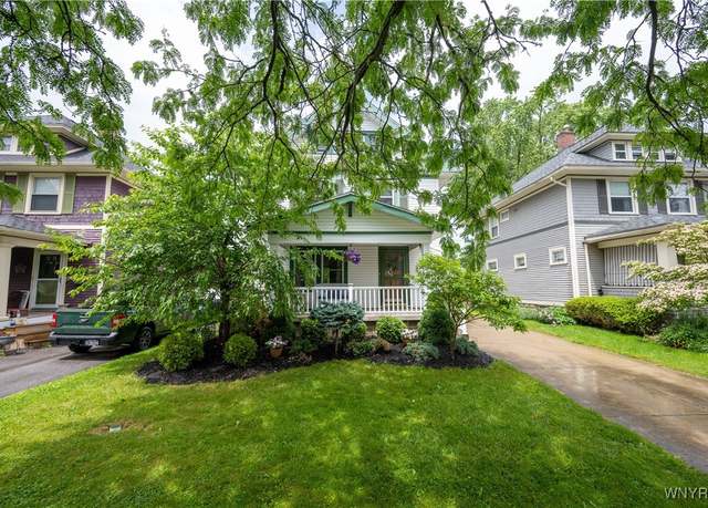Property at 124 Argonne Dr, Tonawanda-town, NY 14217, 3 beds, 1.5 baths
