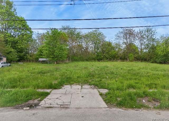 Property at 19 Oberlin Ave, Buffalo, NY 14211, 6 beds, 2 baths