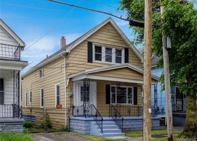 Property at 43 Wyoming Ave, Buffalo, NY 14215, 5 beds, 1.5 baths