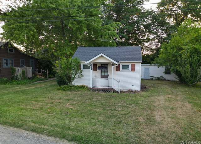 Property at 12937 Hillcrest Dr, Carlton, NY 14411, 1 bed, 1 bath