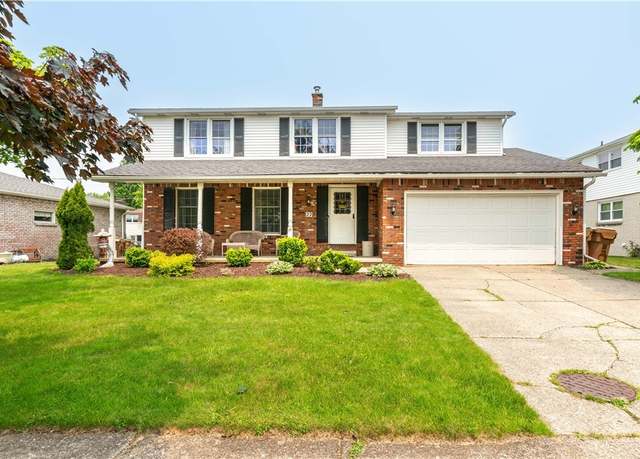 Property at 22 Lou Dr, Cheektowaga, NY 14043, 4 beds, 1.5 baths