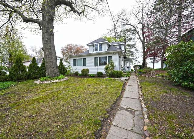 Property at 8784 Lake Shore Rd, Evans, NY 14006, 4 beds, 2 baths