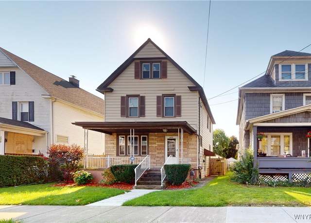 Property at 2475 Whitney Ave, Niagara Falls, NY 14301, 3 beds, 1.5 baths