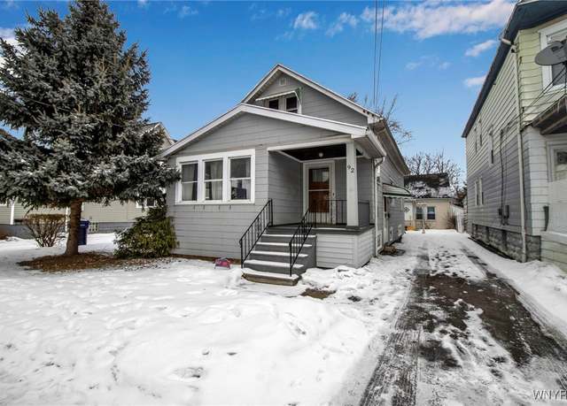 Property at 92 Carlyle Ave, Buffalo, NY 14220, 6 beds, 3 baths