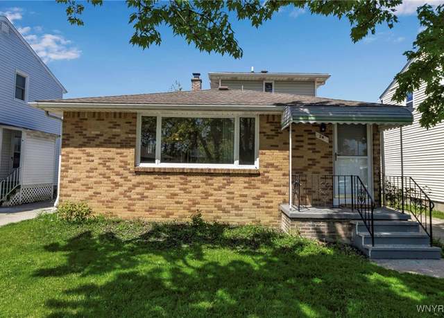 Property at 24 Leonore Rd, Amherst, NY 14226, 2 beds, 2 baths