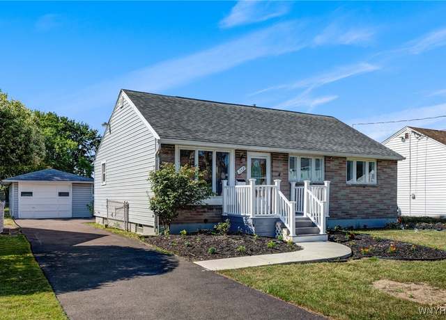 Property at 359 Cherokee Dr, Cheektowaga, NY 14225, 3 beds, 1 bath